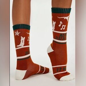 FP MOVEMENT Cowgirl Run Club Crew Socks - Austin NWT